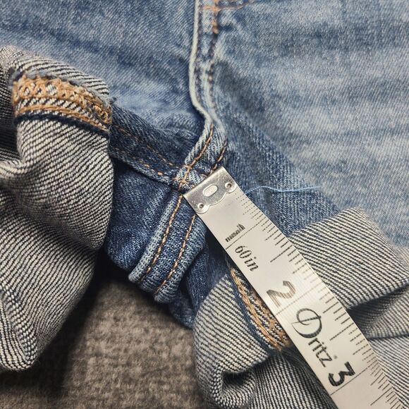 Old Navy Womens Shorts 6 Blue Cuffed Hem OG Straight Beach Party Hot Mom Denim - Picture 2 of 10